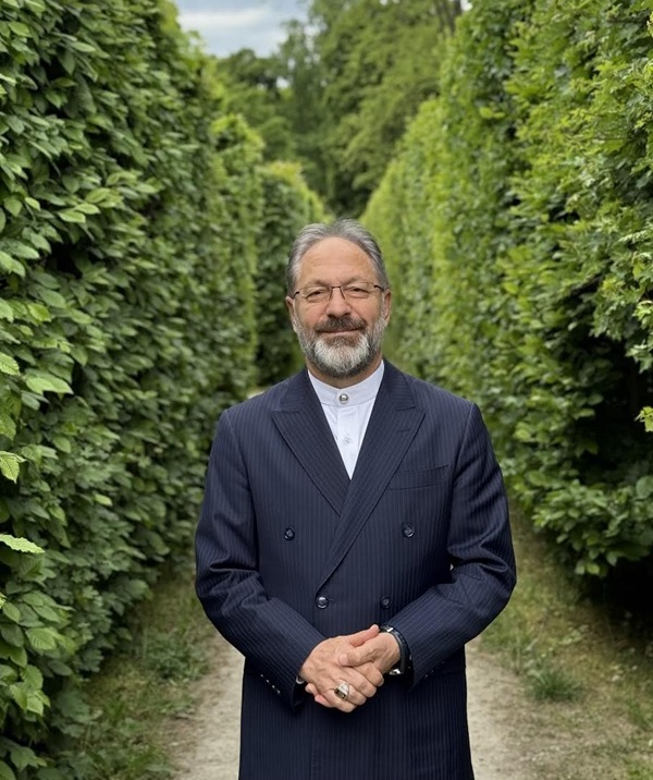 Prof. Dr. Ali ERBAŞ